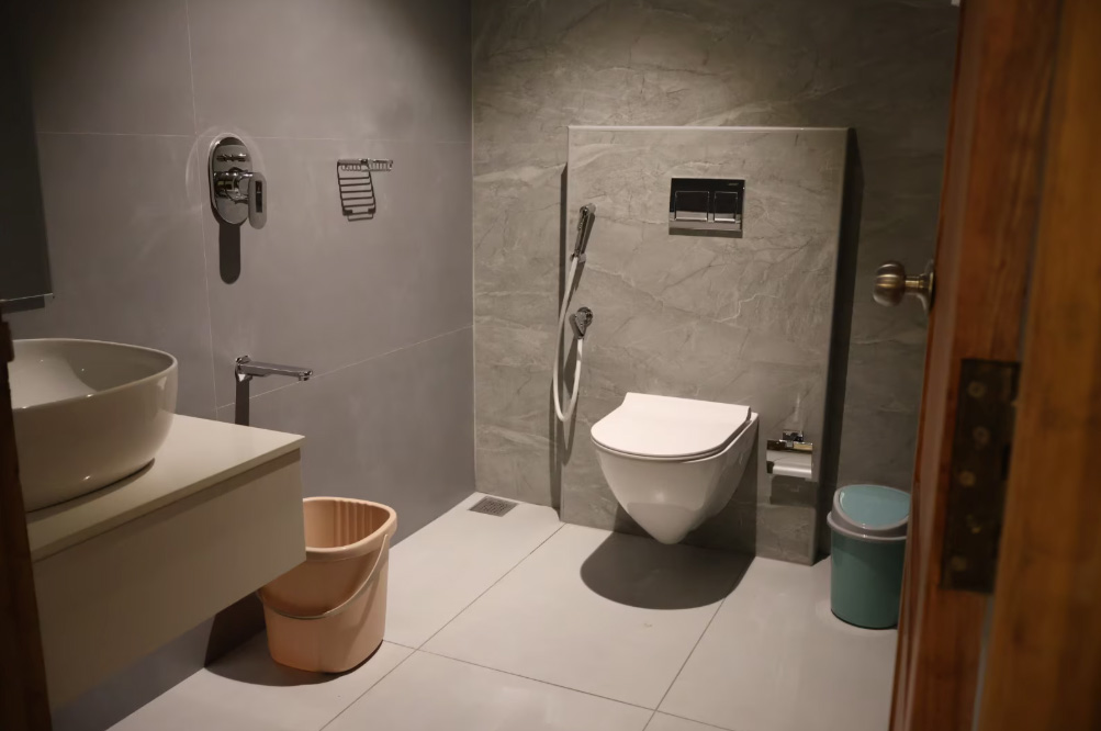 bathroom2.2